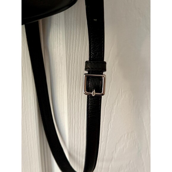 Elegant Coach Pebbled Leather Backpack - Excellent Condition - Picture 8 of 9